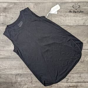Stylus Crew Neck Sleeveless Tank Top Size XS